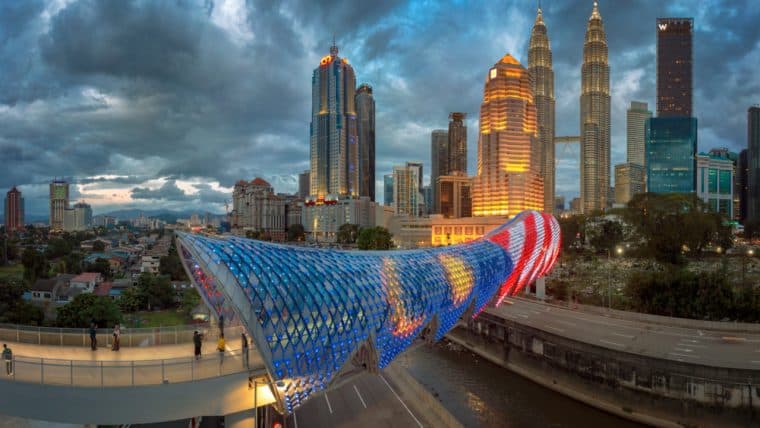 Major Malaysian Bank Kenanga Acquires 19% Stake in a Crypto Exchange