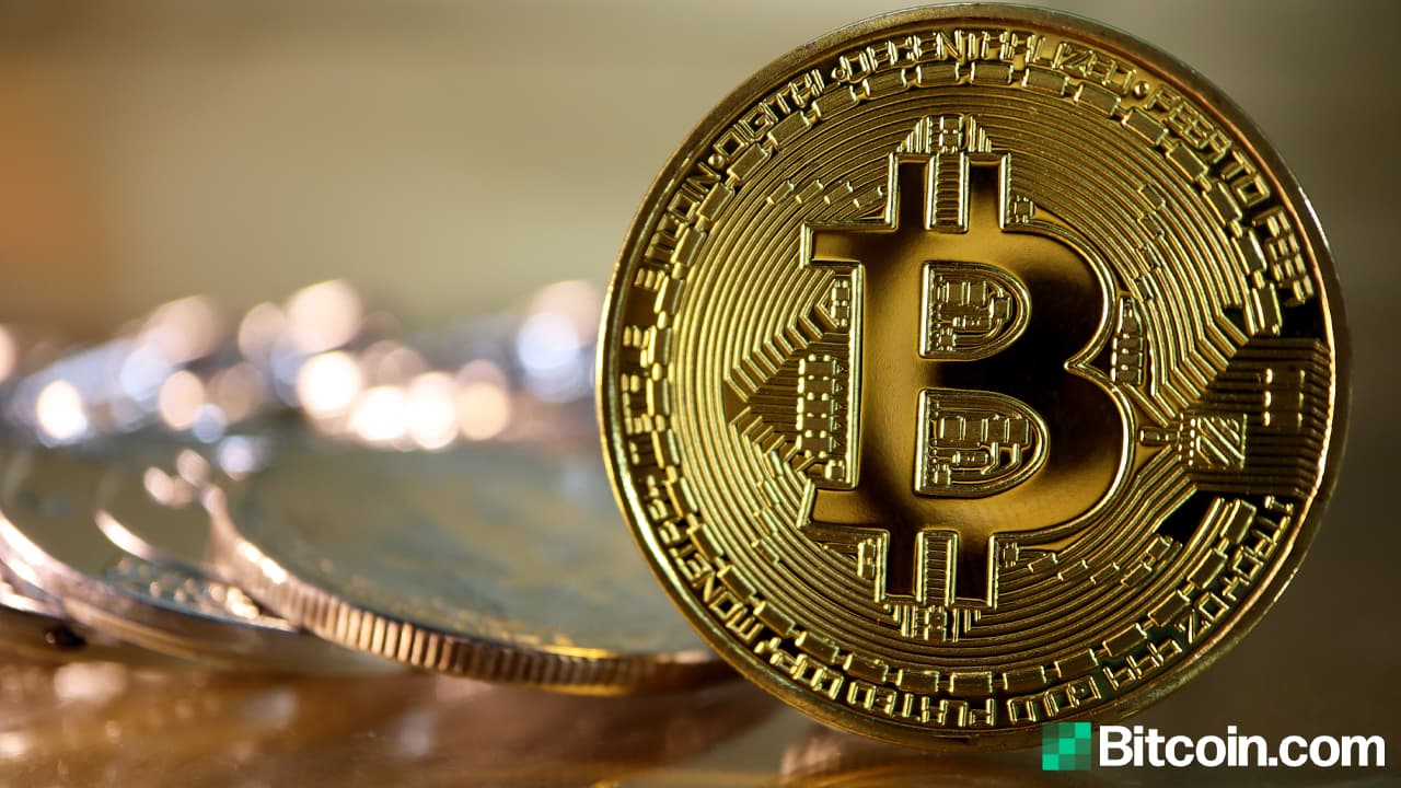 After BTC Slid by 14%, Onchain Analyst Says a US Based Institution Is Currently Buying the Dip