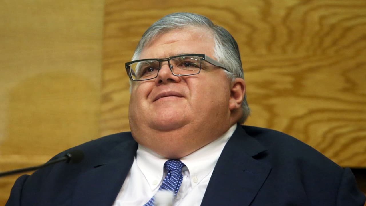 Bank of International Settlements Chief Says Cryptocurrencies Being Used to Evade Laws- Advocates for More Regulation