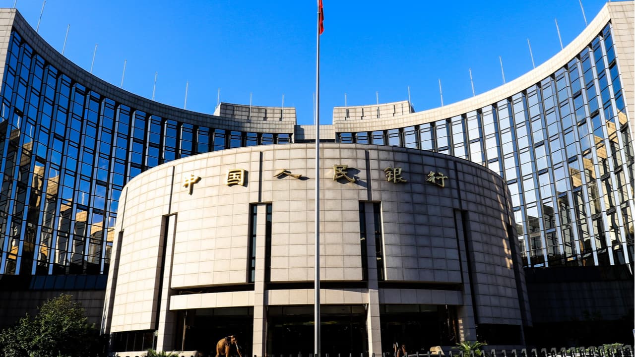 China Calls Bitcoin and Stablecoins 'Investment Alternatives' for the First Time Since Crypto Crackdown