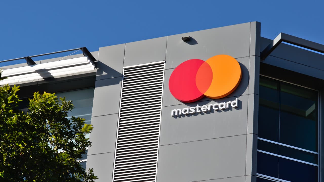 Mastercard and Coinbase Partner to Make NFTs More Accessible to Everyone