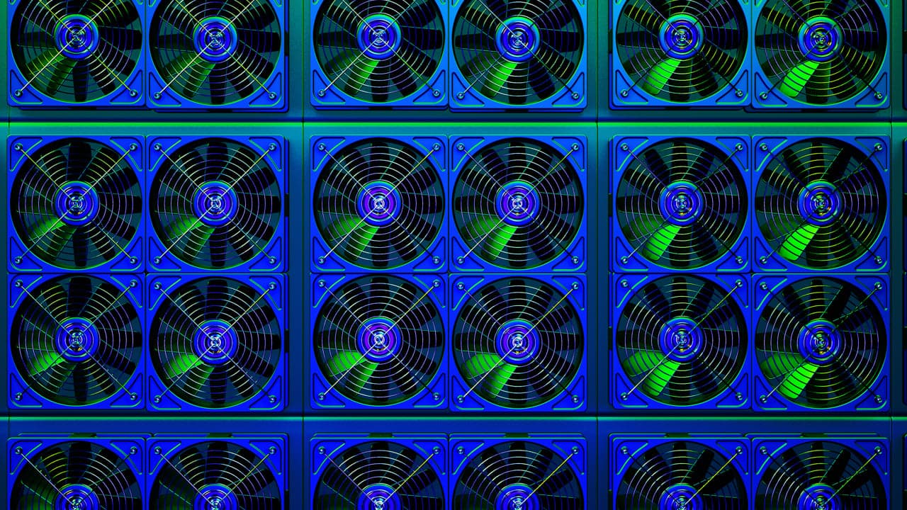 Publicly-Listed Bitcoin Miner Cleansparkâs Hashrate Exceeds 3 Exahash, Firm Records Daily Production High of 13.25 BTC