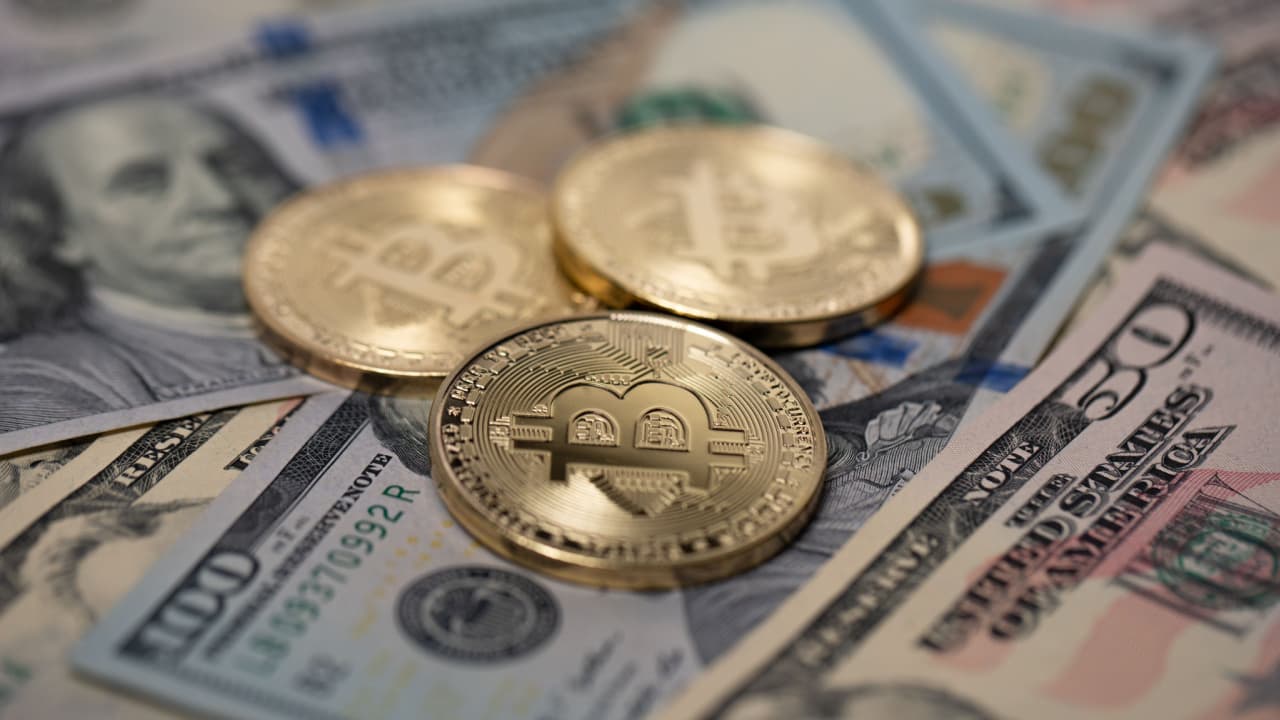 Bitcoin, Ethereum Technical Analysis: BTC, ETH Consolidate as Some Expect Fed to Hike Rates by 1%