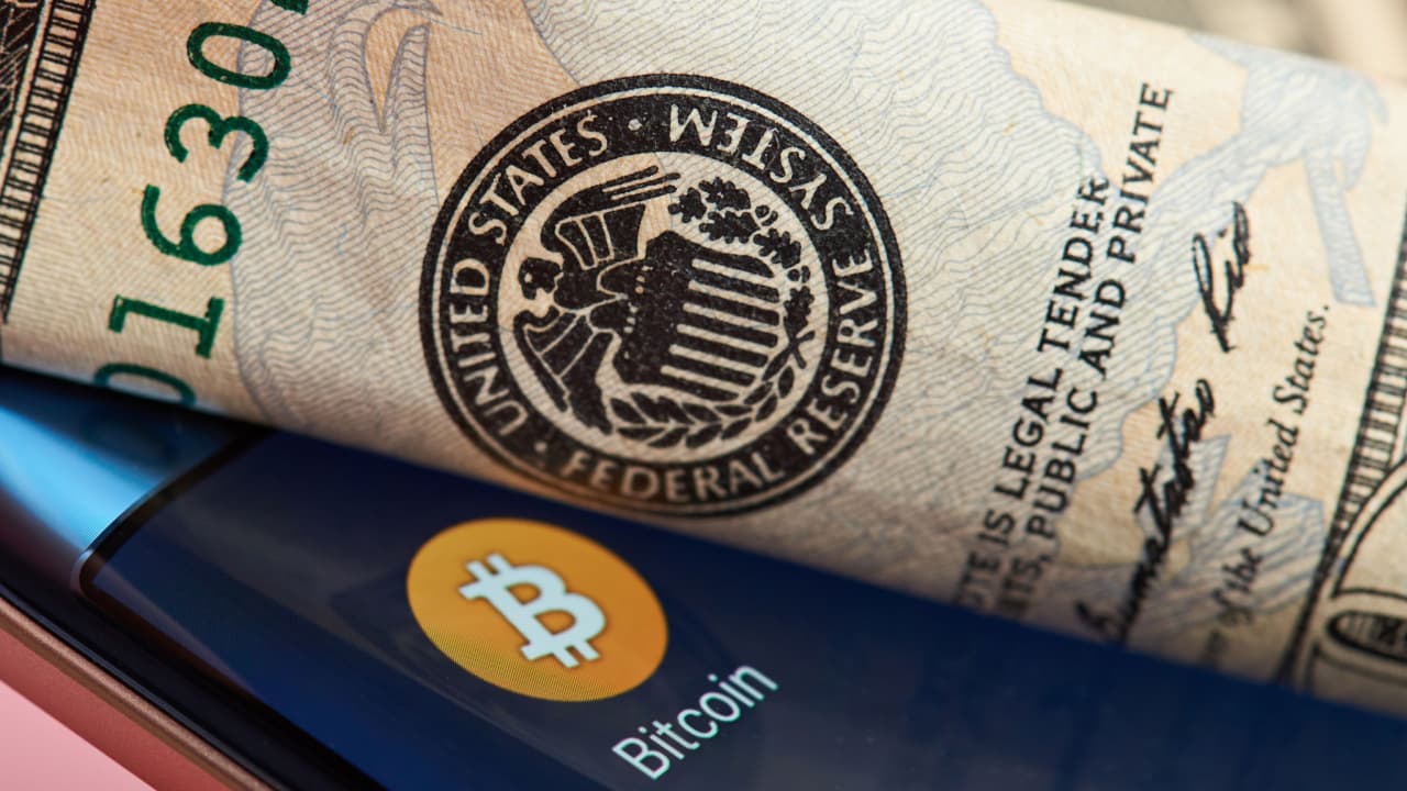 Bitcoin, Ethereum Technical Analysis: BTC, ETH Remain Near Multi-Month Lows Following Fed Rate Hike