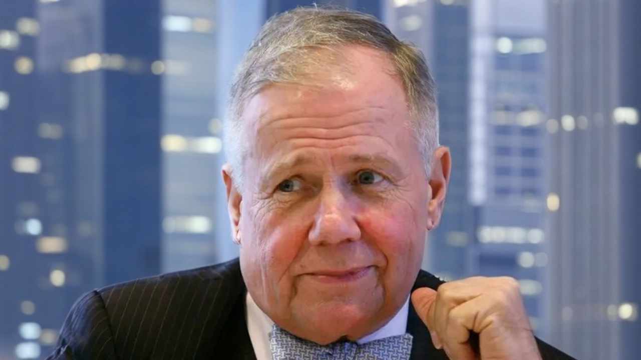 Renowned Investor Jim Rogers Expects Worst Bear Market in His Lifetime — Says 'You Should Be Extremely Worried'