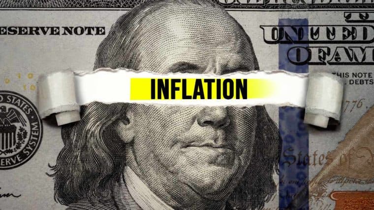 Economist Peter Schiff Says Fed Policies Significantly Harm Economy — Warns of More Inflation