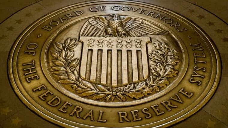 Powell: Economia in Progresso ma Inflazione Ancora 'Troppo Alta' per Regolare il Tasso di Riferimento