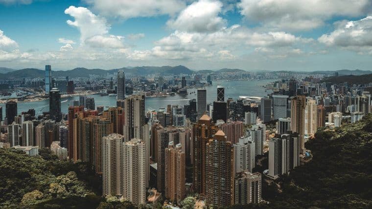 Hong Kong Pertimbangkan Rancangan Undang-Undang untuk Mengatur Stablecoin
