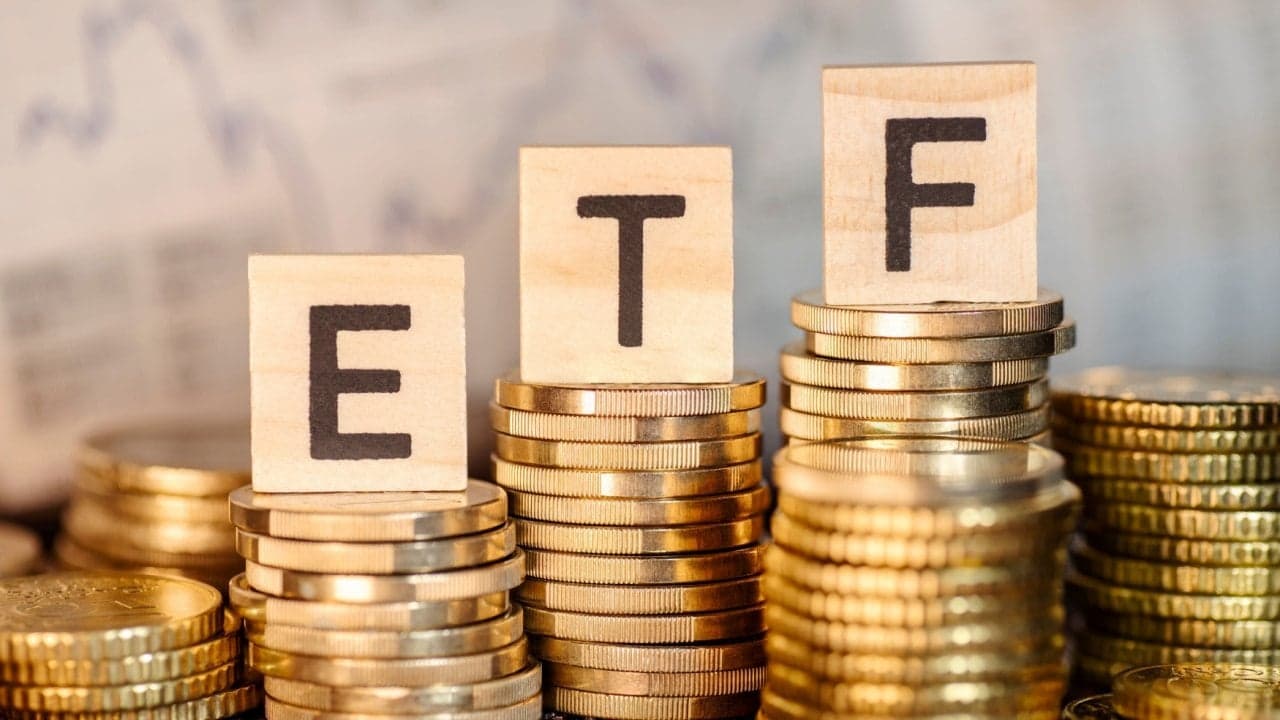 ETF Weekly Recap: Ether ETFs' $420 Million Inflow Outshines Bitcoin ETFs' $204 Million Inflow