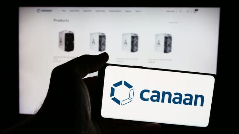Les revenus miniers de Canaan augmentent de 312 % alors que les avoirs en BTC atteignent 1 292 BTC.