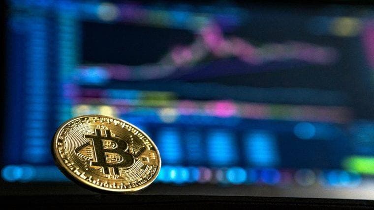 QCP Insights: Bitcoin перевищує $85K після зміни політики ФРС, що спричиняє зростання