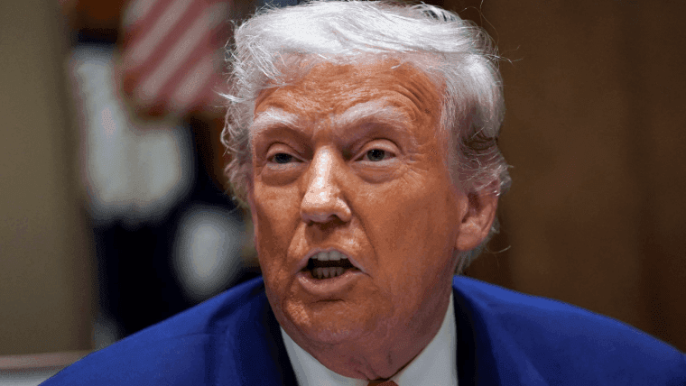 Trump promete que el ingreso por aranceles eliminará los impuestos sobre la renta para millones