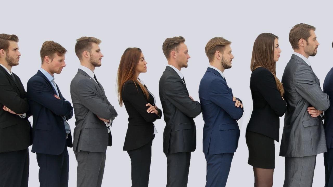 Bitcoin patrzy na 98 tys. USD, gdy silny raport o miejscach pracy podtrzymuje rynki