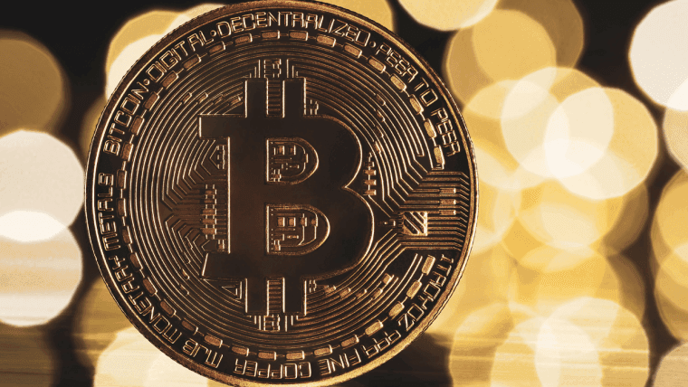 ‘Mauvaise Idée’ Soit Maudite : Le Trésor de Bitcoin de Milliard de Dollars de la Stratégie d'Arkham