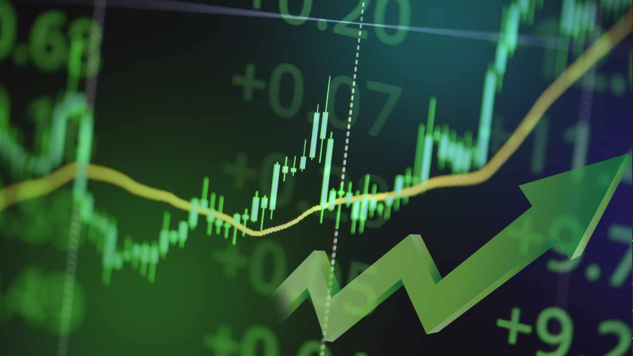 Michael Saylor: Bitcoin Will Be $10M Before Financial Advisors Say 'Good Idea' to Buy