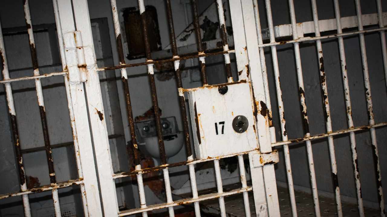 해커, SEC의 X 계정에 가짜 비트코인 ETF 뉴스를 게시한 혐의로 징역형