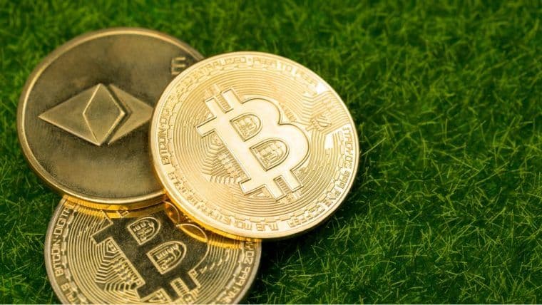 Bitcoin ETF-y Wracają po Trzydniowym Spadku, podczas gdy Ether ETF-y Przedłużają Pasmo Napływów do Dwunastego Dnia