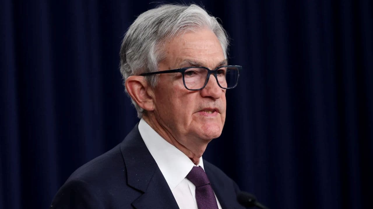 Bitcoin Mostly Steady After Fed Leaves Rates Unchanged