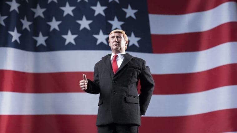 Bitcoin handluje bez większych zmian mimo pozytywnych danych inflacyjnych i udanej umowy handlowej USA-Chiny