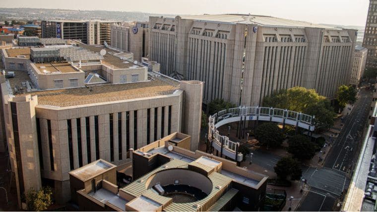 Центральный банк Южной Африки утверждает, что "устаревший" закон о валютном контроле по-прежнему применим для регулирования криптовалют.