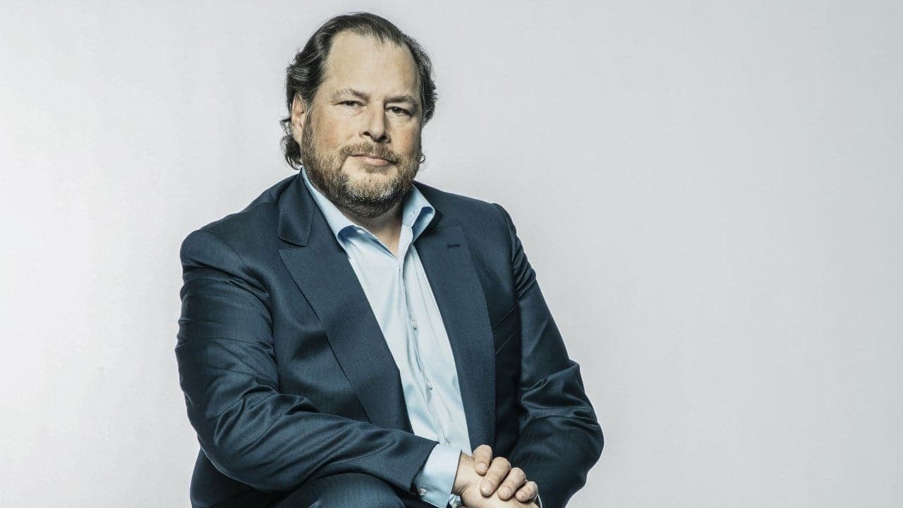 El CEO de Salesforce, Marc Benioff, dice que su empresa tendrá mil millones de agentes de IA para finales de 2025