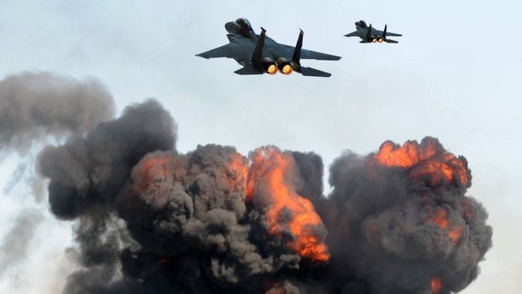 Konflikt na Bliskim Wschodzie nabiera tempa, a Bitcoin spada, ale nieznacznie