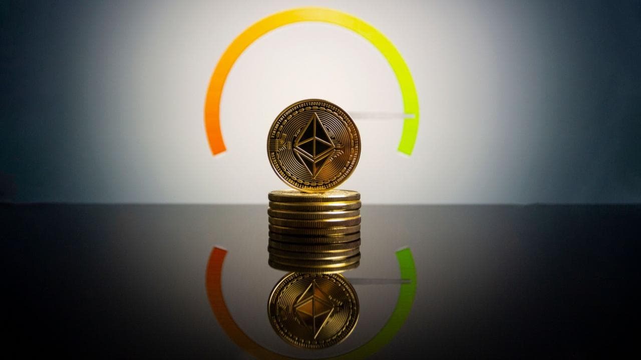 Bitcoin kunne falde til $70K i år, advarer crypto-leder