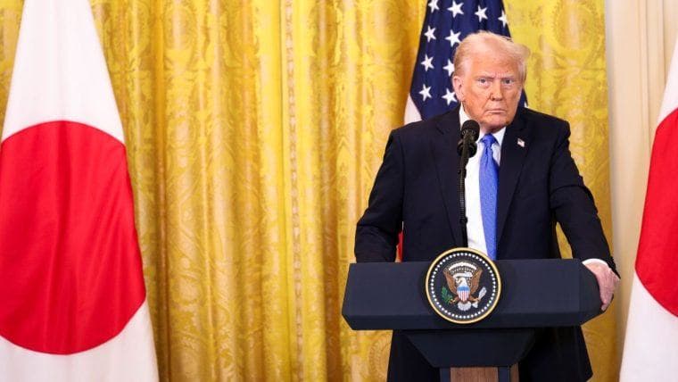 Bitcoin Estaciona, Mas Ações Saltam Após Acordo de Trump com o Japão