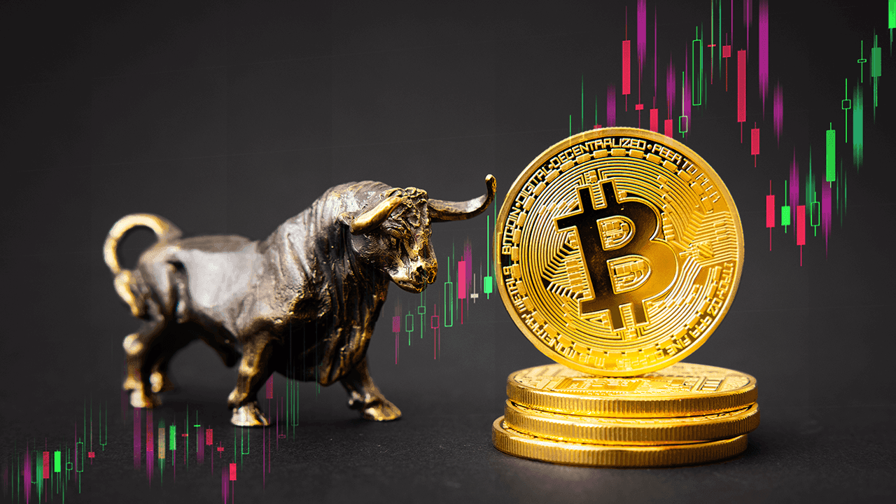 Bitcoin Must Stay Above $98K to Avoid Bearish Breakdown, Experts Say