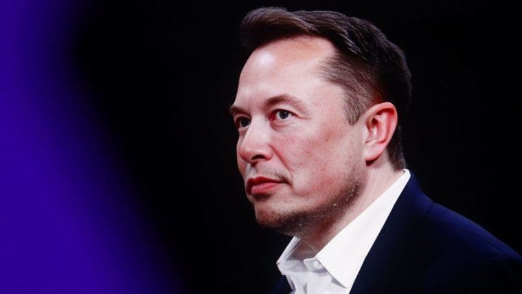 Elon Muskova Americká strana přijme Bitcoin a upřednostní seznam Epstein