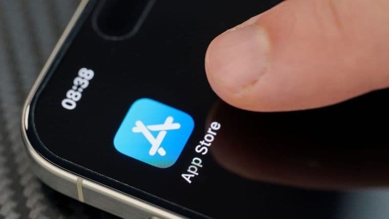 Aplicația de mesagerie a lui Jack Dorsey, Bitchat, este disponibilă în Apple App Store.