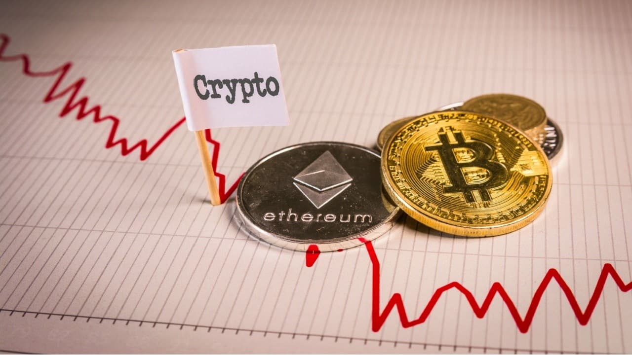 $1,9 Miliar Ditarik Dari ETF Bitcoin dan Ether dalam 4 Hari saat Aliran Keluar Menyerang Keras