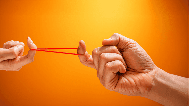 Funding Rates Flagged Crypto Pullback Before $400M Washout: QCP