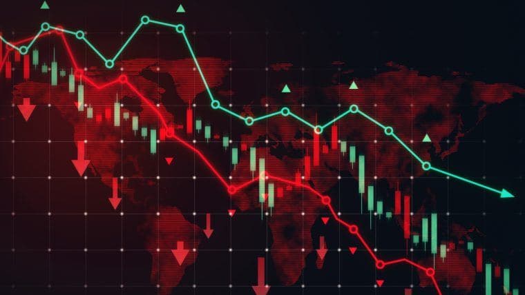 Choses à éviter dans la crypto : le fondateur de Binance conseille de ne pas vendre dans la panique lors des baisses.