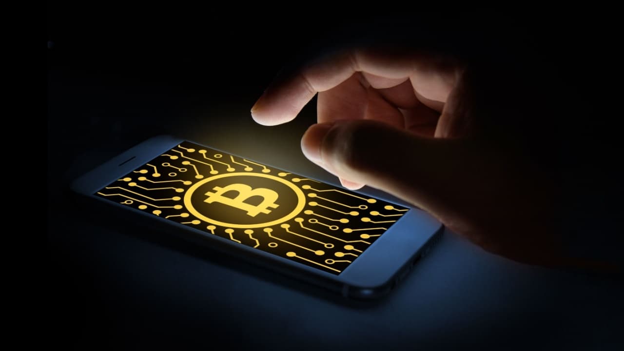 बिटकॉइन ईटीएफ्स को $179 मिलियन की इनफ्लो प्राप्त होती है, जबकि ईथर ईटीएफ्स की स्ट्रीक 6वें दिन पर पहुँचती है।