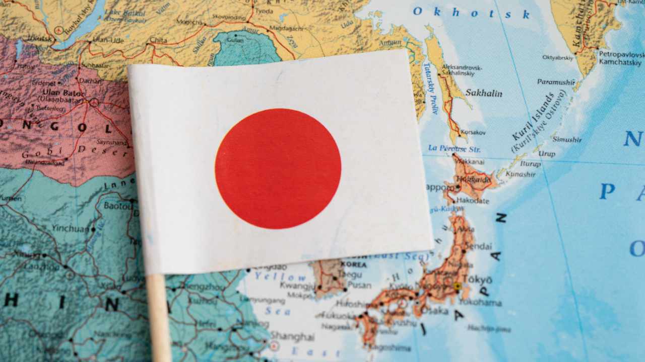 Japan’s Finance Chief Sees Crypto Playing Meaningful Role in Investment Strategy