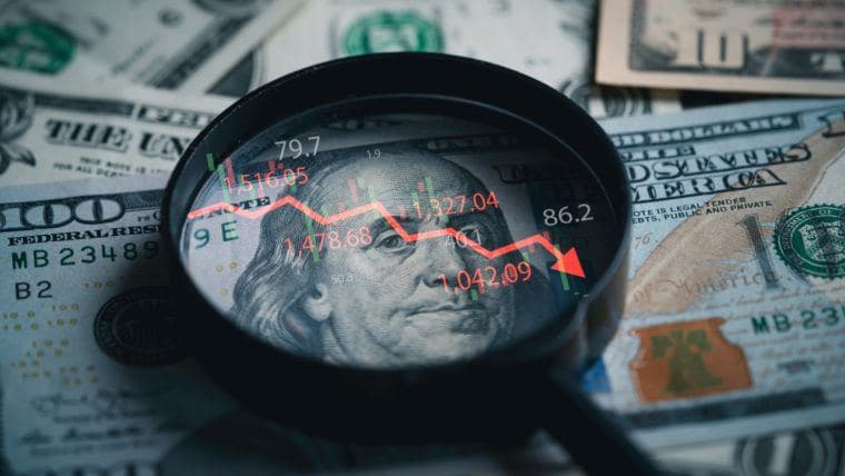 Robert Kiyosaki azt mondja, hogy a Fed vége, ahogy a kripto korszak végigsöpör a rendszeren