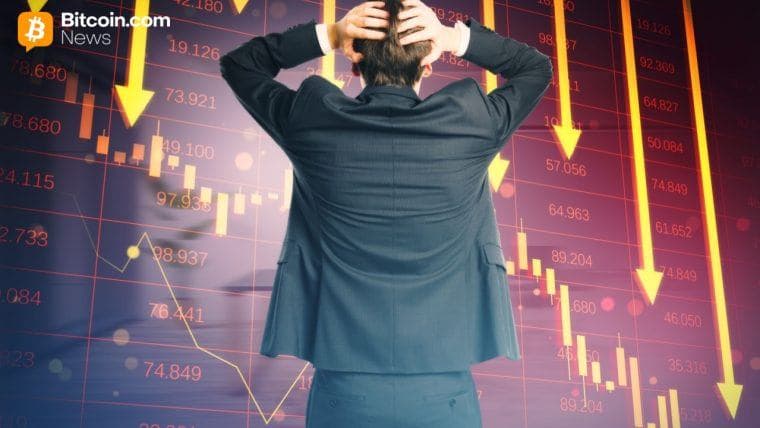 Kapitalisasi pasar altcoin turun di bawah $1 triliun seiring ancaman tarif global 15% dari Trump yang mengguncang investor.