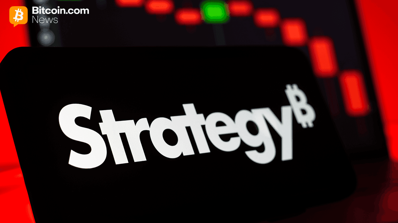 Strategy Reports $17.4 Billion Q4 Operating Loss Amid Bitcoin Price Correction