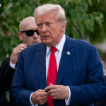 „O întreagă civilizație va pieri în această seară”: Trump postează pe Truth Social în timp ce atacurile SUA și Israelului lovesc Iranul