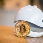 Bitcoin se apropie de pragul de 75.000 de dolari, în timp ce „balenele” acumulează 270.000 de BTC