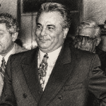 Vnuk zesnulého šéfa klanu Gambino Johna Gottiho byl odsouzen k 15 měsícům vězení za podvod s úvěrem na boj proti covidu v hodnotě 1,1 milionu dolarů, který souvisel s kryptoměnovou firmou