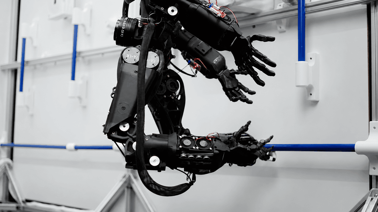 A Four-Armed Robot for Zero-Gravity Work Could Save $140,000 an Hour