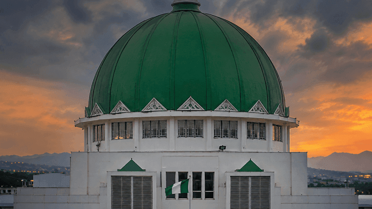 Nigerias senat sender kryptolovforslag til komité, og legger opp til en 4-ukers gjennomgangsfase