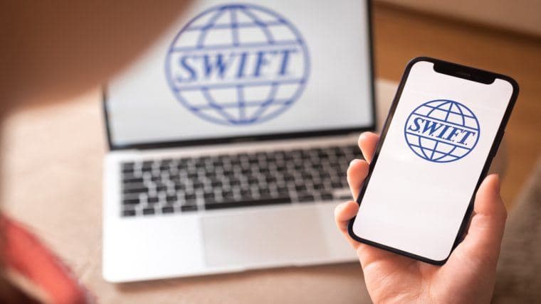 Albert Dadon sier at SWIFTs utestengelse av Russland avslørte hvorfor nøytrale finansielle «skinner» kan svikte