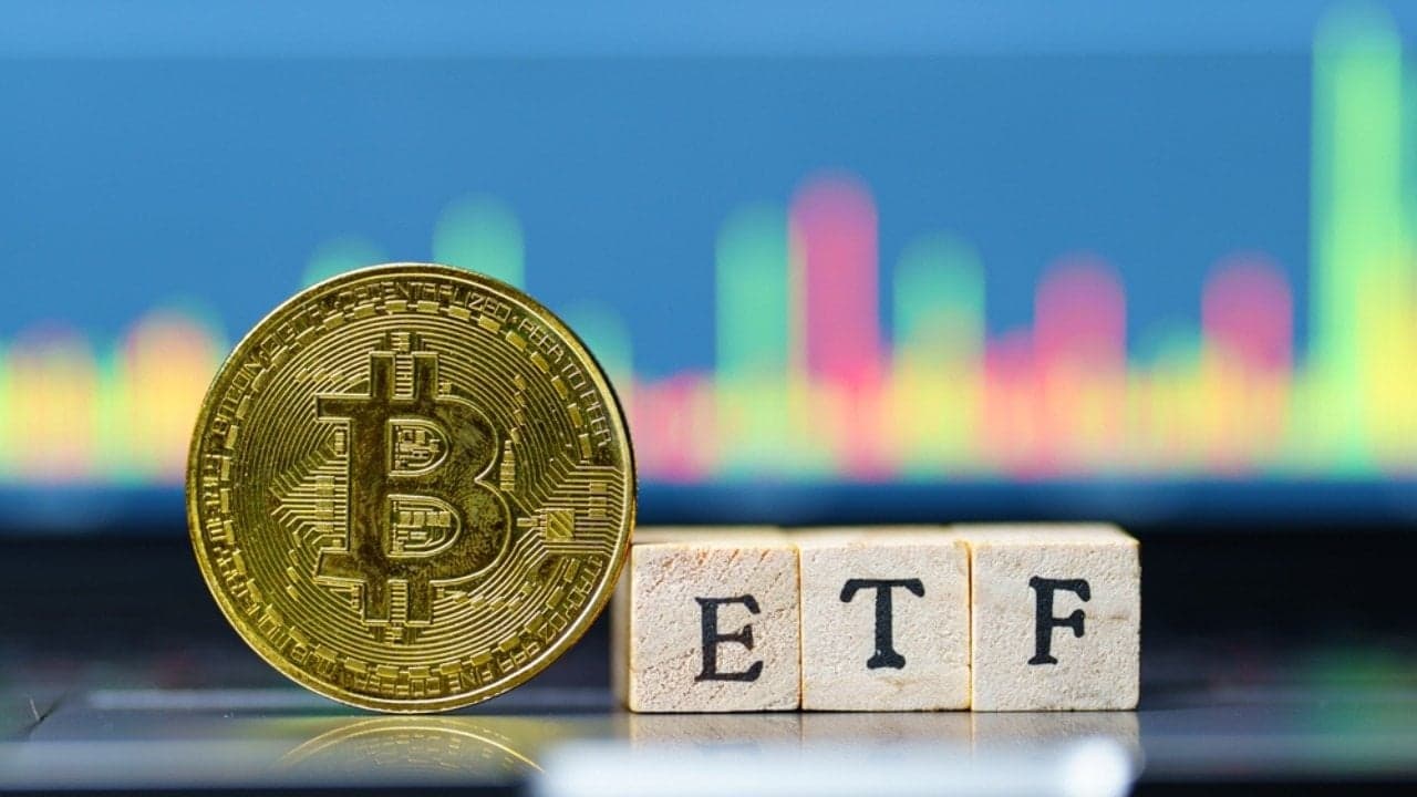 Bitcoin ETFs Post First Negative Half With $5.4 Billion in Outflows, DWF Labs Says