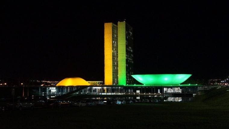 Brazil Orders Tobacco-Style Warnings on All Betting Ads: 'Betting Makes You Lose Money'