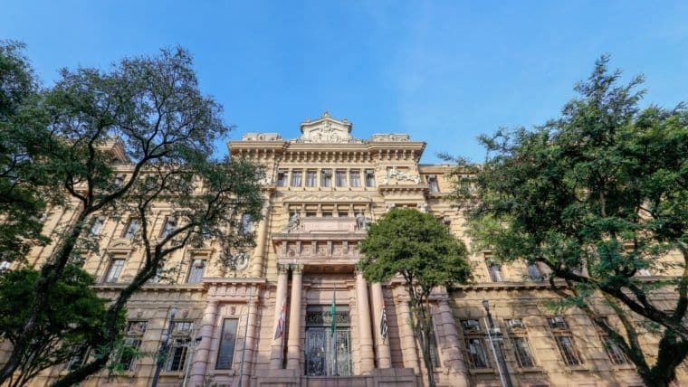 Nagpasya ang Hukuman ng São Paulo Laban sa Coinbase sa Isang Makasaysayang Kaso Tungkol sa $100K na Pag-hack sa Sariling Pag-iingat (Self-Custody)