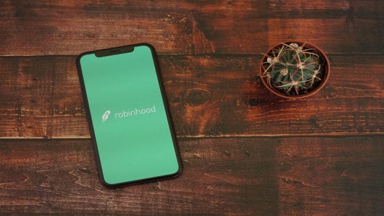 שרשרת Robinhood נכנסת לצ'אט, Metaplanet חופרת עמוק, ועוד – סיכום שבועי