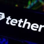 Tether réduit son offre d'USDT de 5,5 milliards de dollars alors que le volume des transactions sur les stablecoins atteint un niveau record